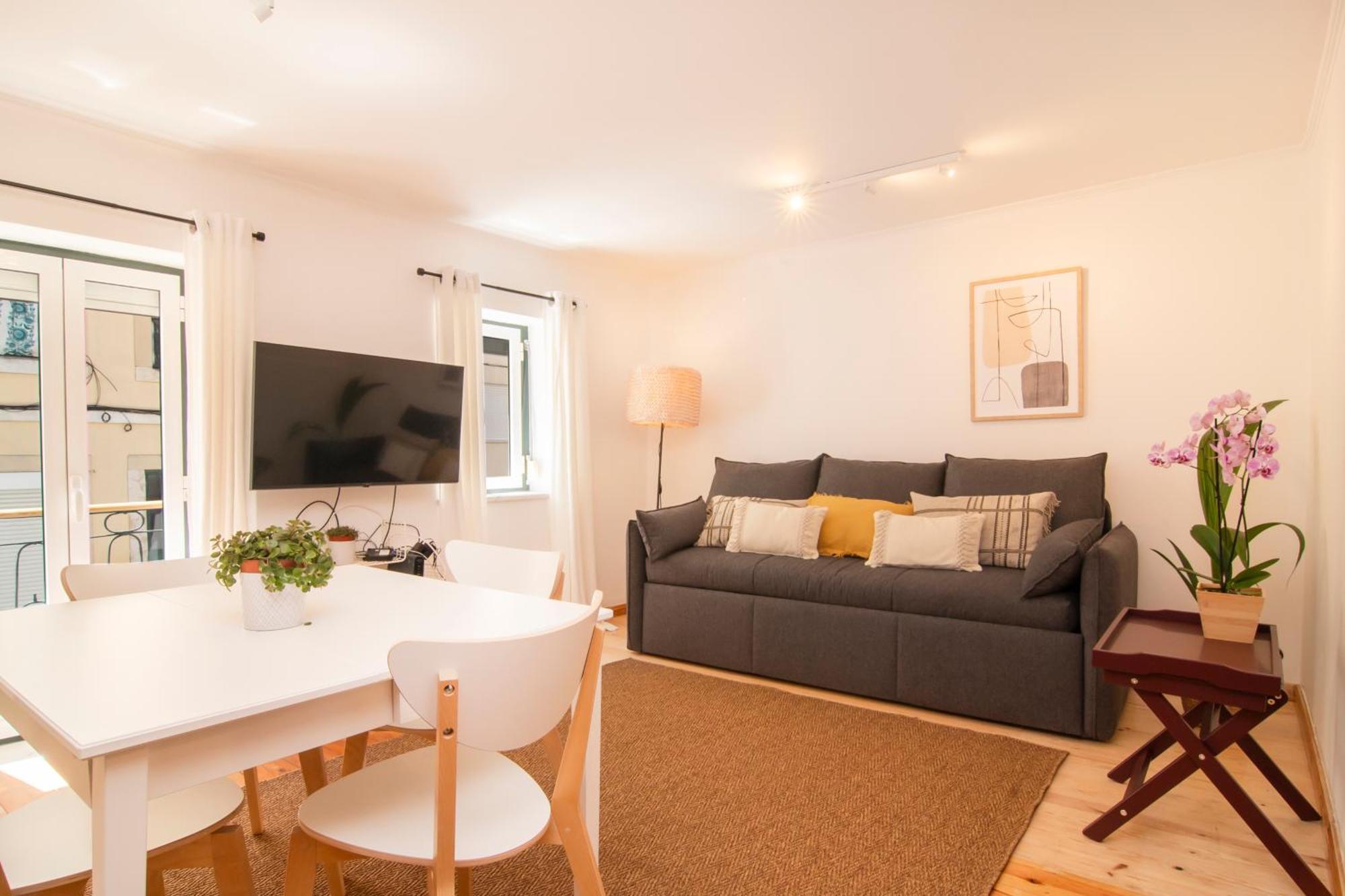 Charming & Peaceful Family Flat Apartment Lisbon Bagian luar foto